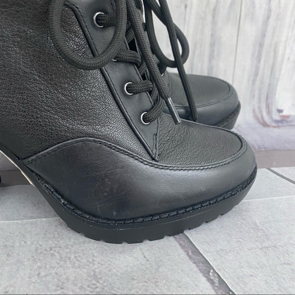 Antonio Melani Size 7.5M 7.5 Black Leather Lace Up Chunky Ankle Booties Zip - Picture 9 of 15